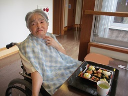 尾﨑妙子様(行楽弁当)